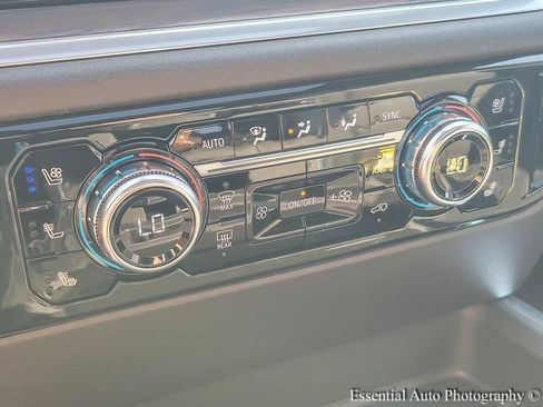 New 2026 GMC Sierra 2500 SLT w/ SLT Premium Package image 16