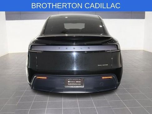 Used 2026 Tesla Model Y Long Range AWD/4WD image 4