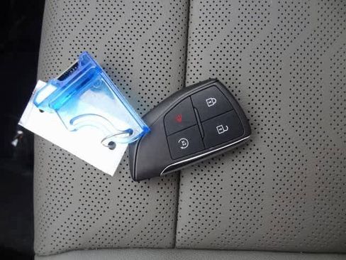 Used 2026 Chevrolet Colorado ZR2 w/ Technology Package image 46