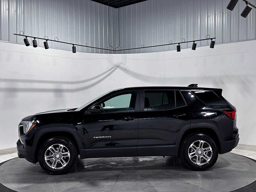Used 2026 GMC Terrain Elevation AWD/4WD image 14