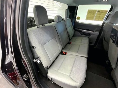 Used 2025 Ford F150 XLT w/ Equipment Group 301A Standard AWD/4WD image 19