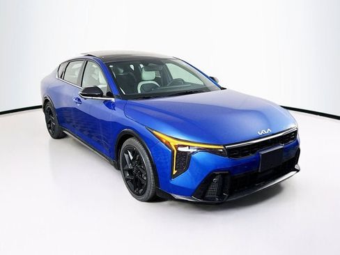 New 2025 Kia K4 GT-Line Turbo image 3