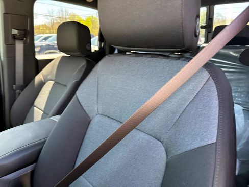 New 2025 Chevrolet Colorado W/T w/ WT Custom Package image 9