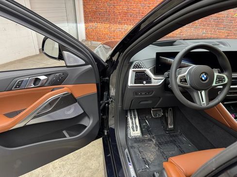 New 2026 BMW X6 M60i image 9