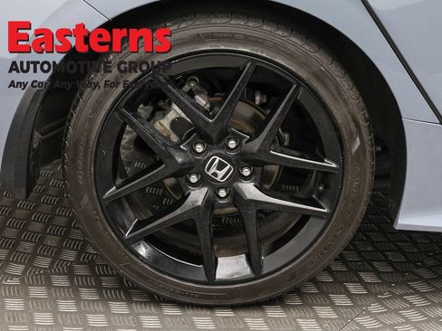Used 2024 Honda Civic Sport image 29