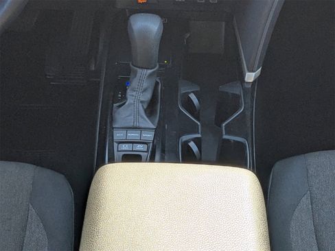 Used 2025 Toyota Camry LE image 19