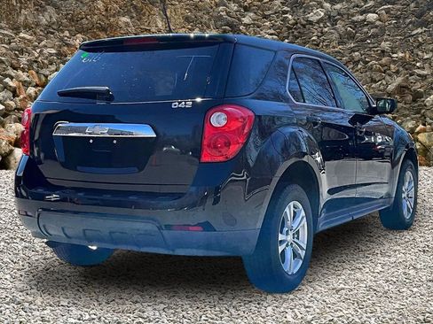 Used 2013 Chevrolet Equinox LS image 2