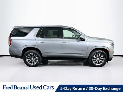 Used 2023 Chevrolet Tahoe LT w/ LT Signature Package AWD/4WD image 12