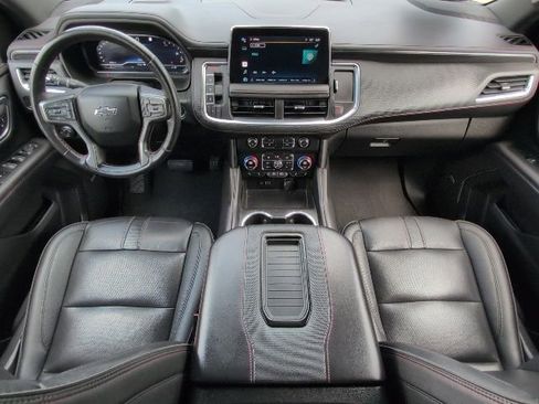 Used 2022 Chevrolet Tahoe RST w/ Luxury Package AWD/4WD image 5
