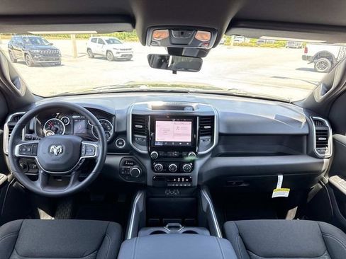 New 2026 RAM 1500 4x4 Crew Cab image 12