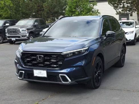 Used 2025 Honda CR-V Sport Touring image 4