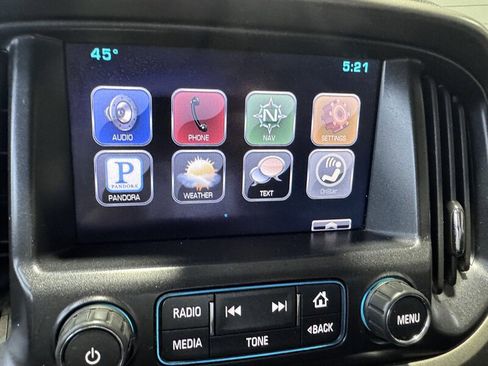 Used 2015 Chevrolet Colorado Z71 image 19