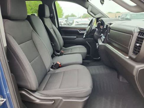 Used 2024 Chevrolet Silverado 1500 LT image 19