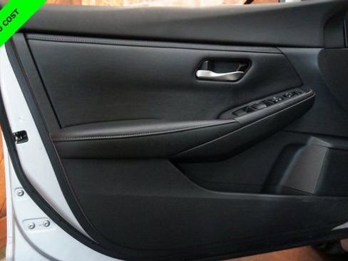 Used 2021 Nissan Sentra SV image 30