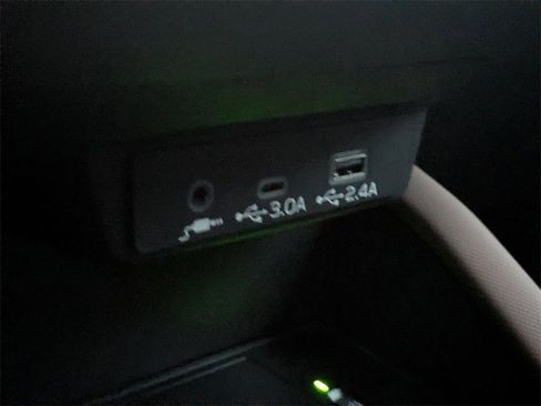 New 2025 Subaru Forester Touring image 24