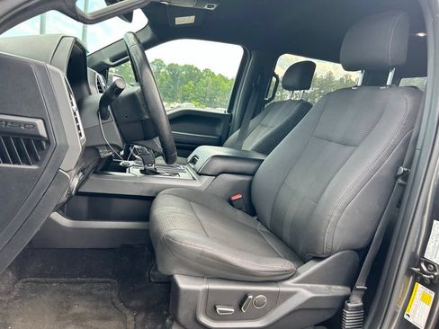 Used 2016 Ford F150 XLT w/ Equipment Group 302A Luxury AWD/4WD image 10