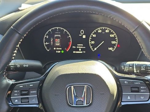 Used 2025 Honda HR-V Sport image 18