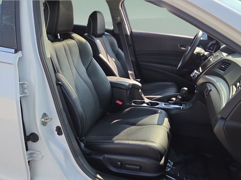 Certified 2019 Acura ILX FWD image 17