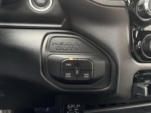 New 2026 RAM 3500 Tradesman w/ Chrome Appearance Group A AWD/4WD image 17