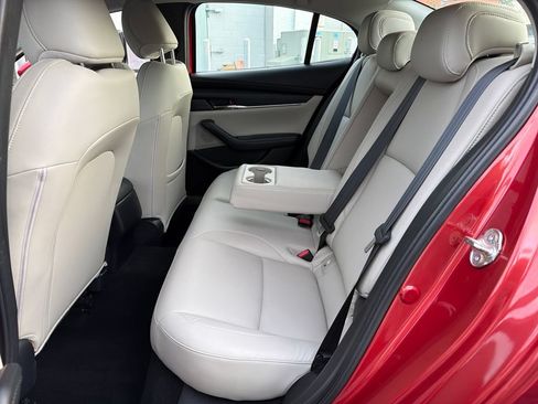 Used 2019 MAZDA MAZDA3 Sedan w/ Select Package FWD image 11