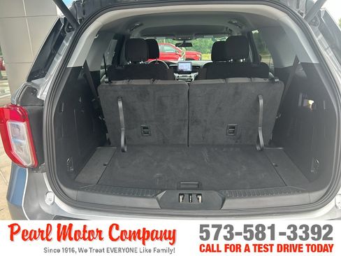 Used 2022 Ford Explorer XLT w/ Class IV Trailer Tow Package AWD/4WD image 23