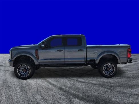 Certified 2024 Ford F250 Lariat w/ Lariat Ultimate Package AWD/4WD image 4