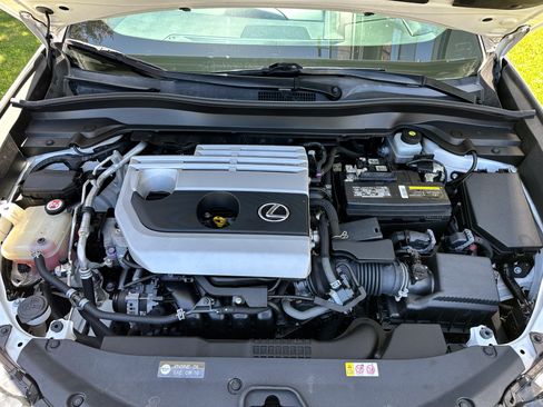 Used 2019 Lexus UX 200 w/ Accessory Package 2 FWD image 15