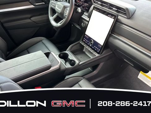New 2026 GMC Terrain Denali AWD/4WD image 16