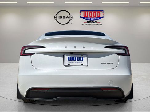 Used 2025 Tesla Model 3 Long Range AWD/4WD image 3