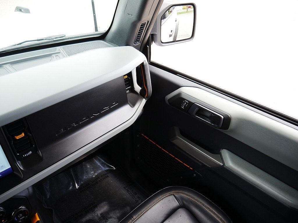 Used 2023 Ford Bronco Badlands AWD/4WD image 26