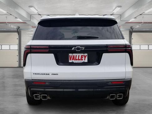 New 2026 Chevrolet Traverse LT w/ Midnight/Sport Edition image 7