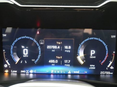 Used 2024 Chevrolet Colorado ZR2 AWD/4WD image 27