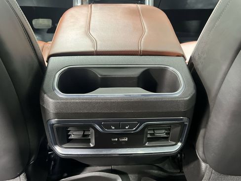 Used 2024 GMC Sierra 1500 Denali Ultimate image 21