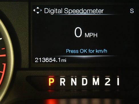 Used 2015 Ford F150 XLT w/ Equipment Group 302A Luxury image 25