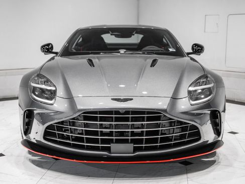 New 2026 Aston Martin V8 Vantage S image 7