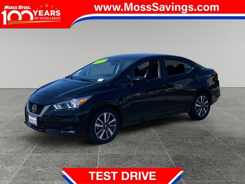 Used 2022 Nissan Versa SV FWD image 1
