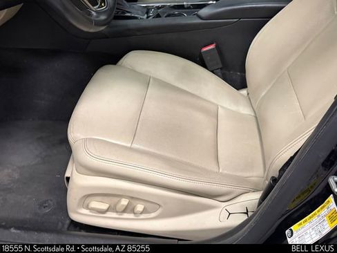 Used 2017 Cadillac ATS Luxury w/ Safety and Security Package RWD image 13