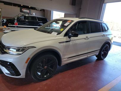 Used 2023 Volkswagen Tiguan SE R-Line