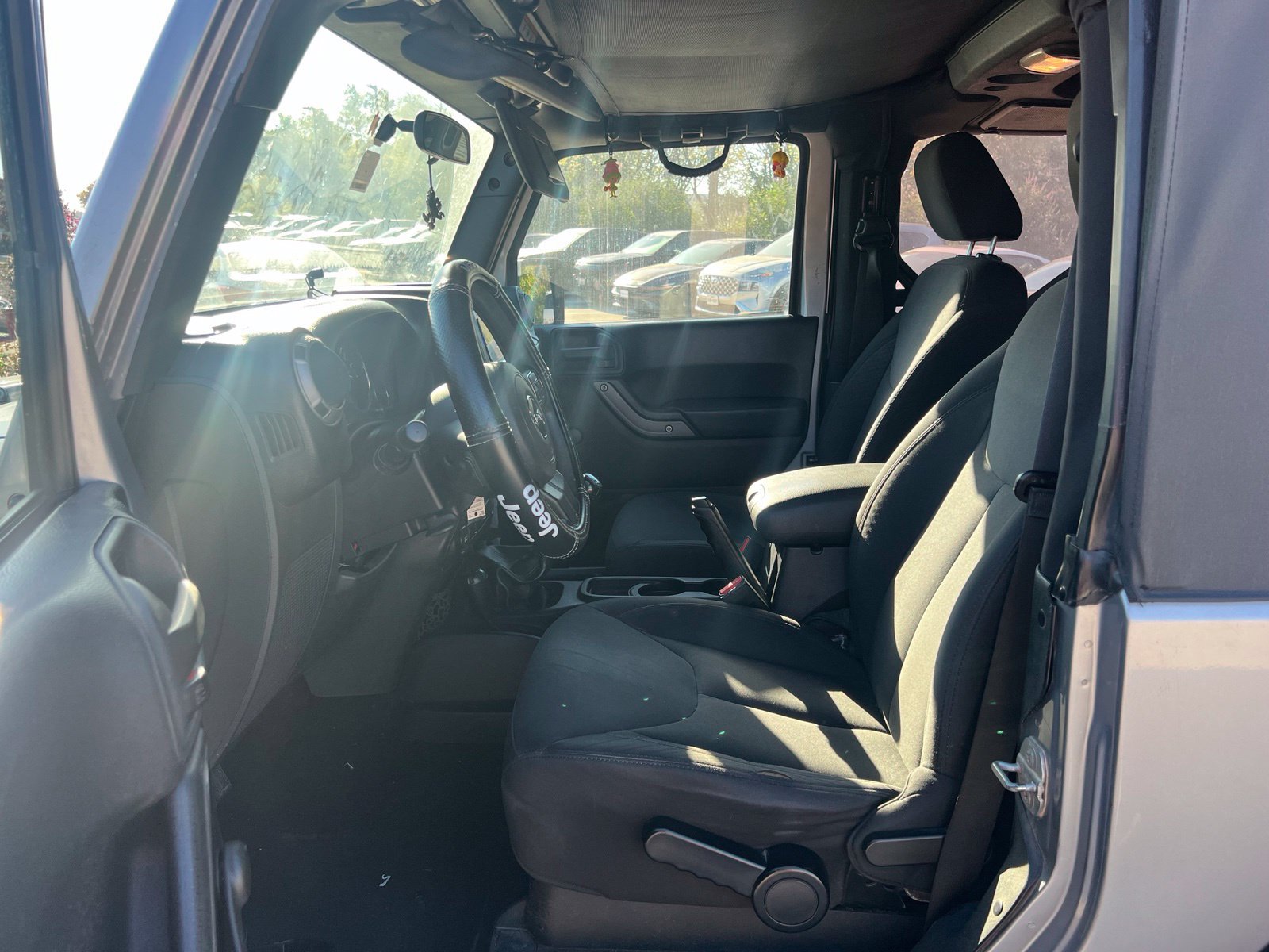 Used 2015 Jeep Wrangler Sport AWD/4WD image 26