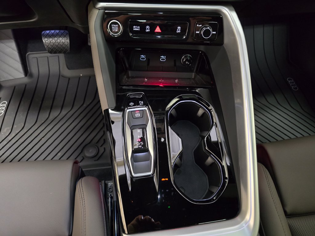 New 2026 Audi Q5 Premium Plus AWD/4WD image 20