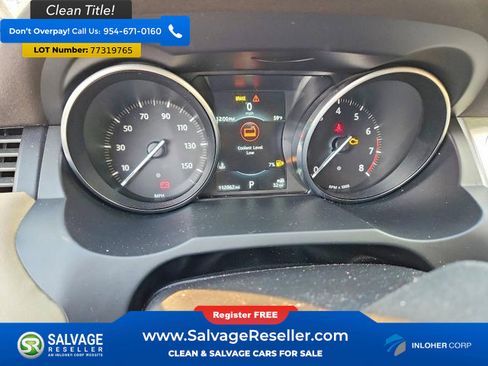 Used 2016 Land Rover Range Rover Evoque SE image 12