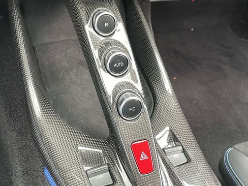 Used 2022 Ferrari 812 GTS RWD image 27