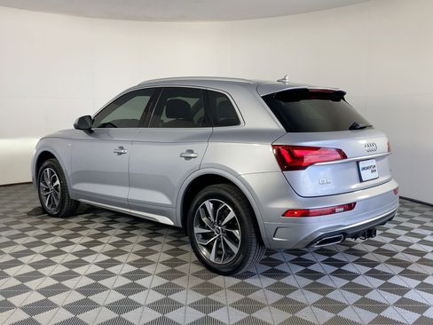 Used 2023 Audi Q5 2.0T Premium Plus w/ Premium Plus Package image 3