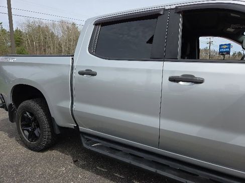 Used 2022 Chevrolet Silverado 1500 Custom Trail Boss w/ LPO, Dark Essentials Package AWD/4WD image 29