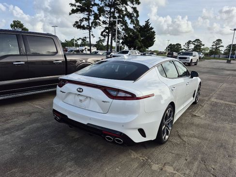 Used 2019 Kia Stinger GT1 RWD image 4