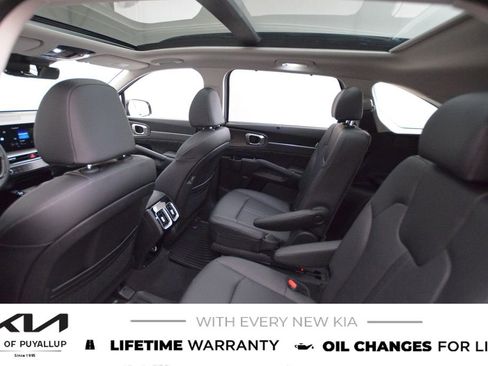 New 2026 Kia Sorento SX image 12