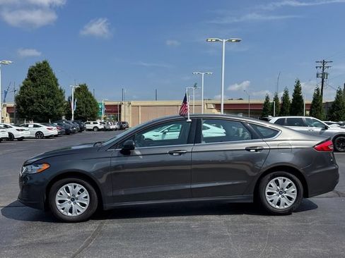 Used 2020 Ford Fusion S FWD image 8