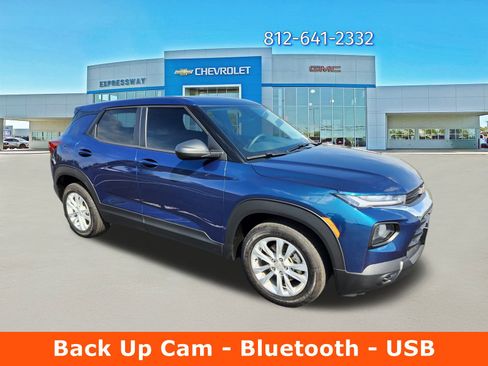 Used 2021 Chevrolet TrailBlazer LS image 1