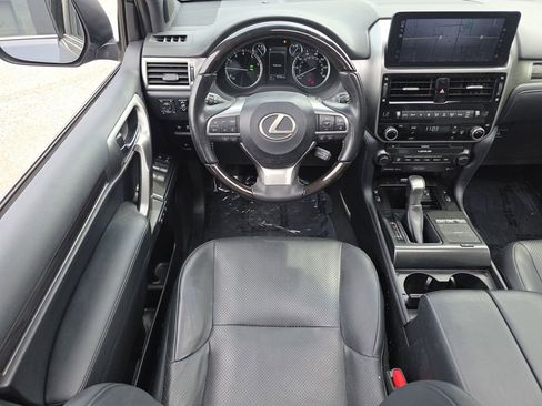 Certified 2023 Lexus GX 460 Luxury w/ Sport Design Package AWD/4WD image 2