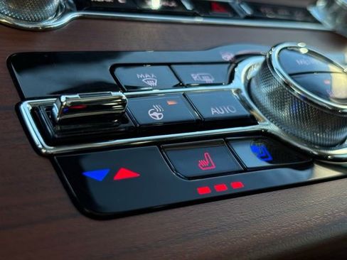 Used 2023 Lincoln Aviator Reserve w/ Equipment Group 201A image 39